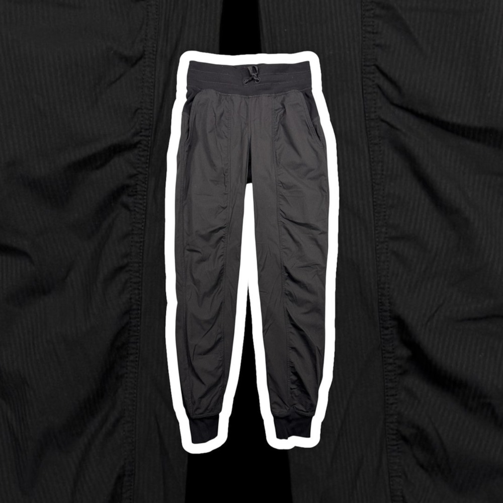 Lululemon Dance Studio Mid Rise Joggers Womens 2 Black Striped Swift Pants 28"